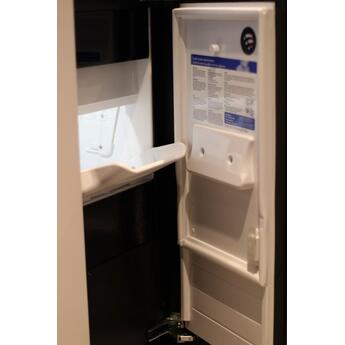 Jenn Air Jenn-Air JUIFX15HX 15 Inch Built-In Ice Maker — thumbnail 2